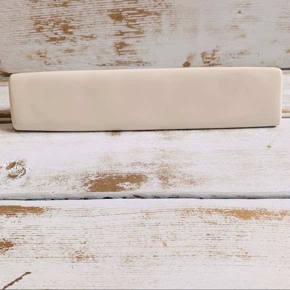 Rae Dunn Ceramic CAT MOM Plaque - Picture 2 of 4